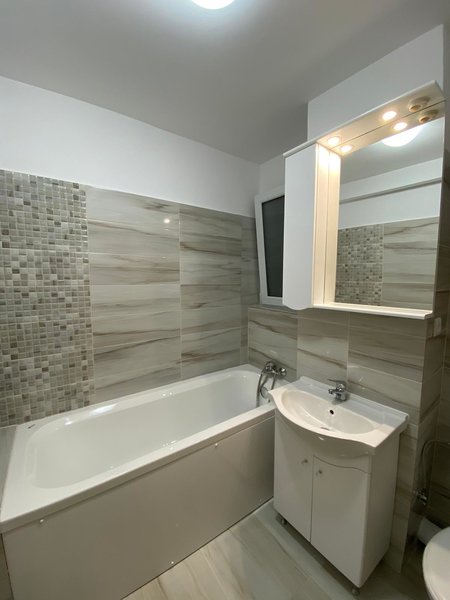 Parcul Carol, Eroii Revolutiei,